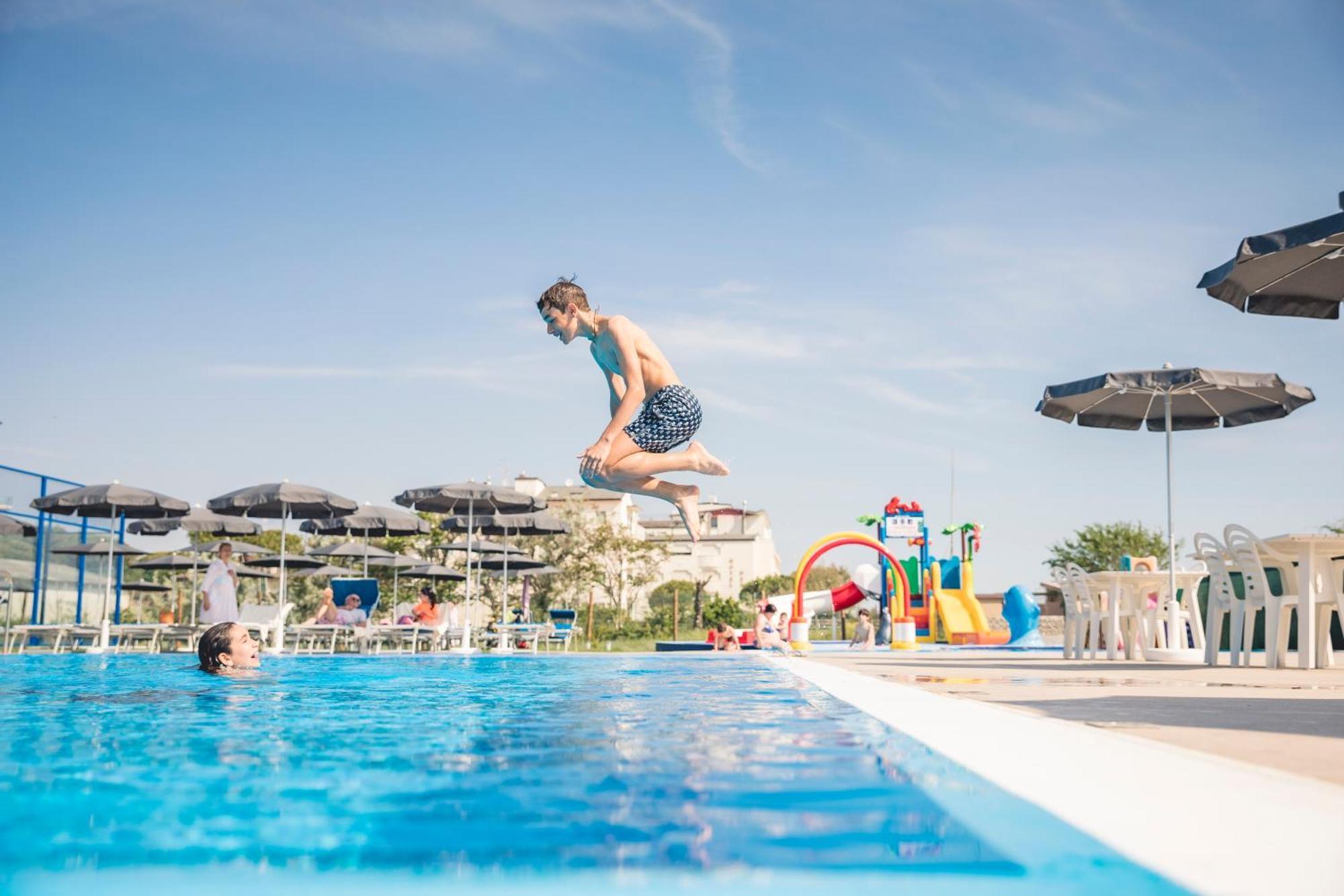 Hotel Baya - In Centro, Sul Mare Milano Marittima Dış mekan fotoğraf
